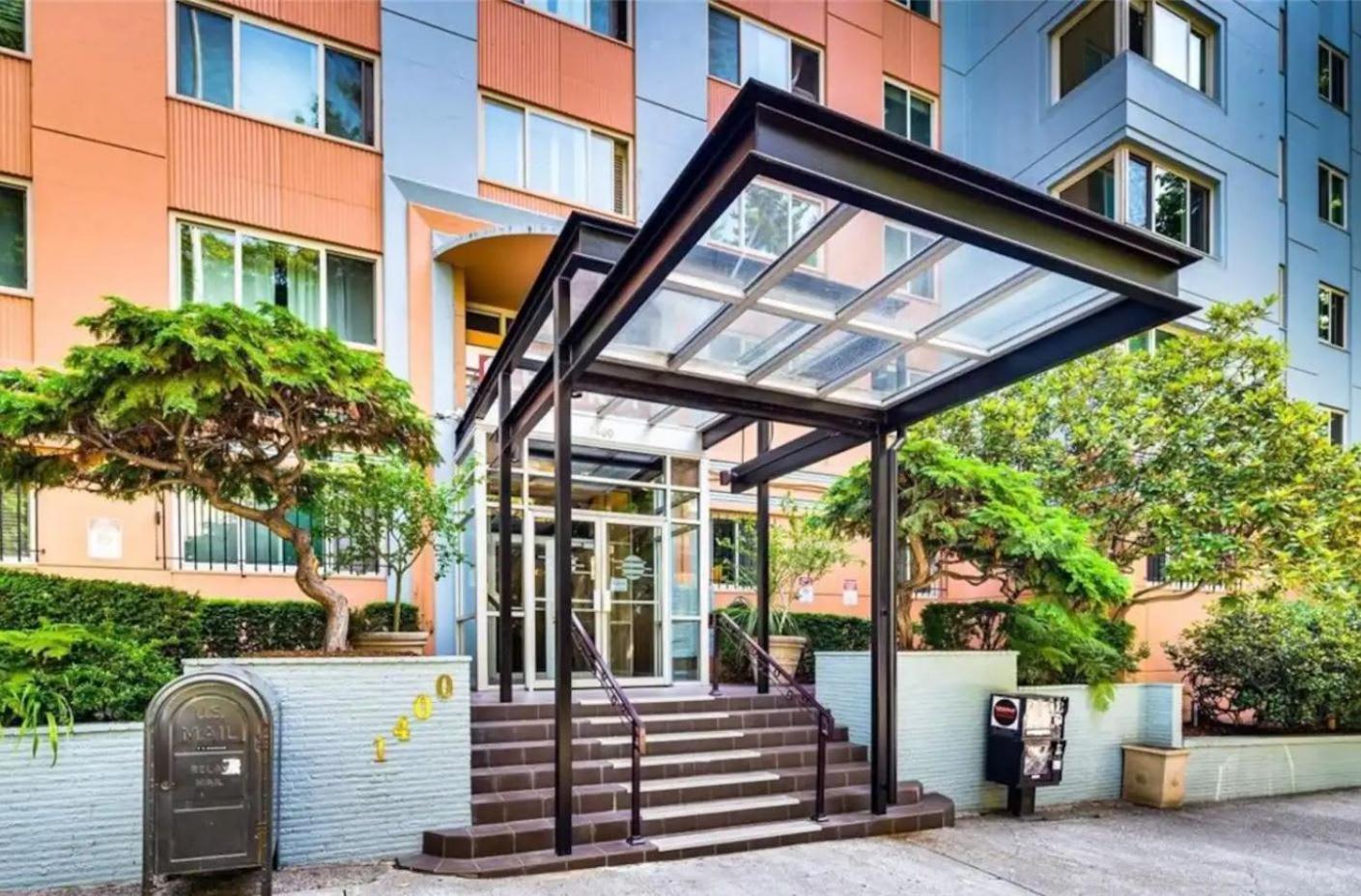 Vibrant Downtown, King Bed, Work Desk & Kitchen Villa Seattle Exterior photo