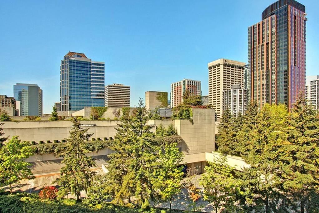 Vibrant Downtown, King Bed, Work Desk & Kitchen Villa Seattle Exterior photo