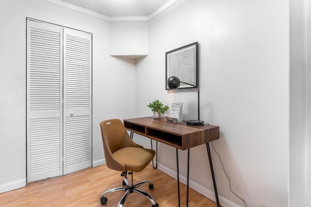 Vibrant Downtown, King Bed, Work Desk & Kitchen Villa Seattle Exterior photo