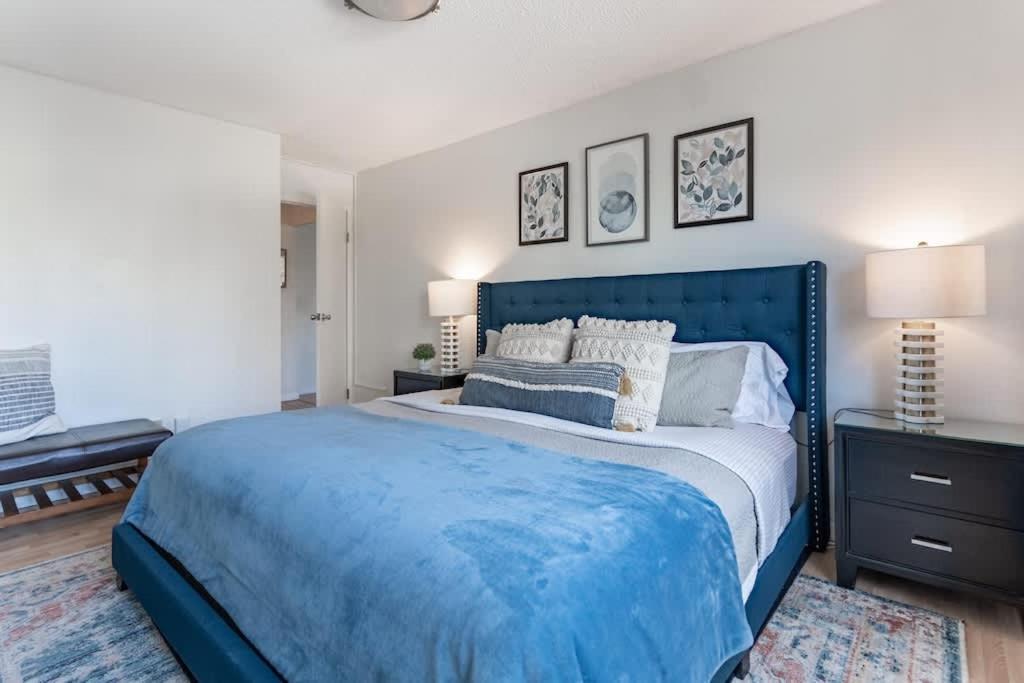 Vibrant Downtown, King Bed, Work Desk & Kitchen Villa Seattle Exterior photo